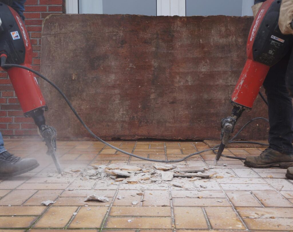 Efficient interior demo near me in Mesa, AZ with dust control