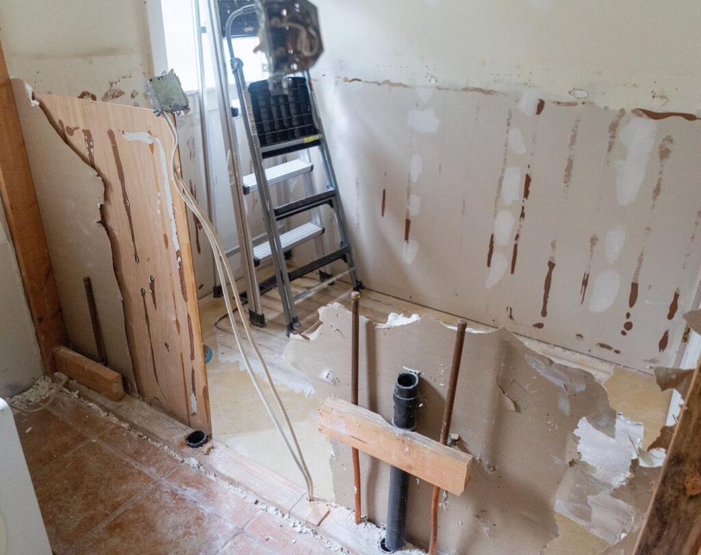 Precise wall and fixture removal near me in Tempe, AZ