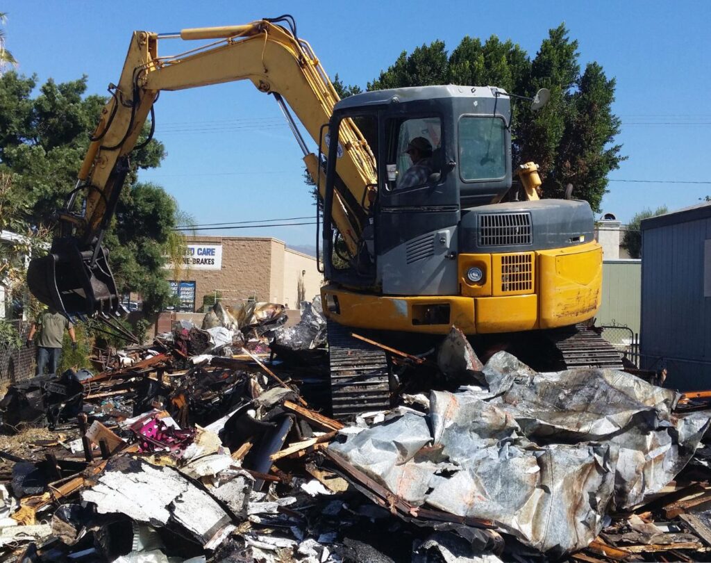 Home demolition in Cave Creek, AZ with rural lot clearing