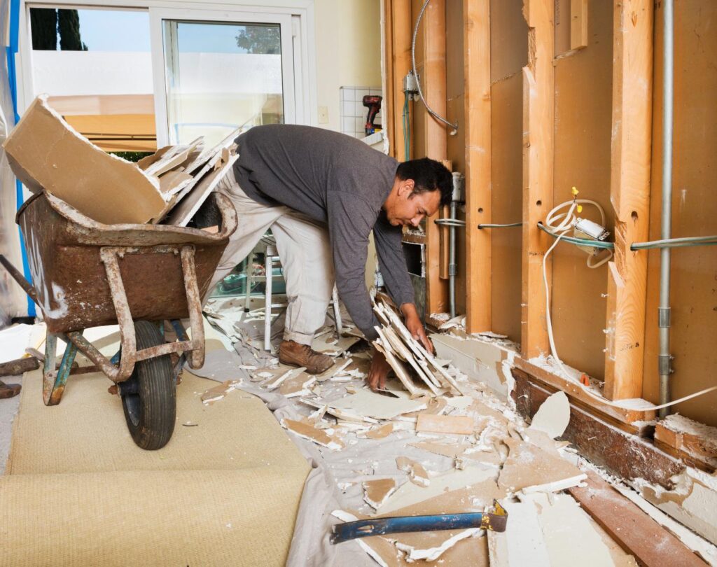 Safe residential teardown near me in Tempe, AZ by licensed crew