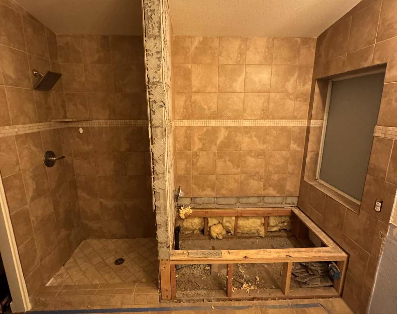 Reliable interior demolition in Phoenix, AZ​ by Dump Brothers